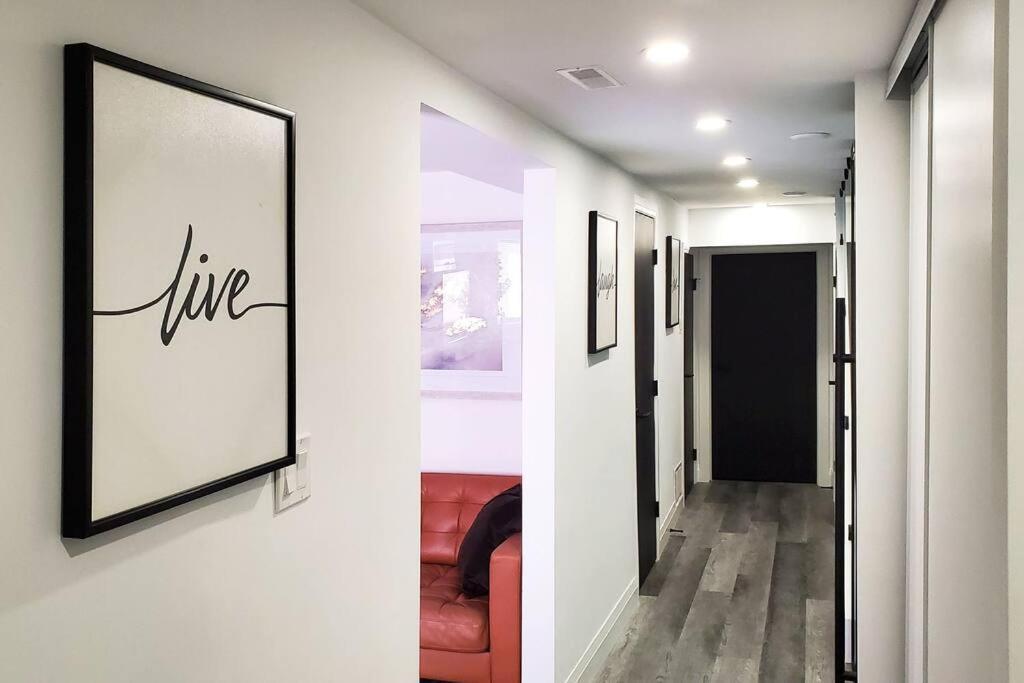 Renovated Guest Suite Near The Lake & High Park In Toronto! Exteriör bild