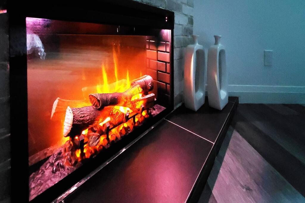 Renovated Guest Suite Near The Lake & High Park In Toronto! Exteriör bild